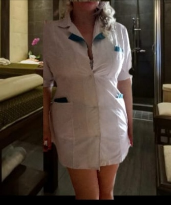 Живу в самом сердце Москвы, где мы с тобой сможем провести незабываемое время 🌇💕. У меня есть навыки, которые удовлетворят любого мужчину – от массажа и стриптиза до экзотических игр и фантазий. Я могу умело ублажать тебя и твое тело, предоставляю широкий спектр услуг 🌹🔥. За словами следуют дела – ведь я имею множество положительных отзывов от предыдущих клиентов, которые отмечают мою особую привлекательность и профессионализм 💯✨. Оставь все заботы за порогом и позволь себе расслабиться в моих нежных объятиях. Я жду тебя, чтобы сделать наши тайные желания яркими и осуществить самые смелые фантазии. 11432, 38 лет